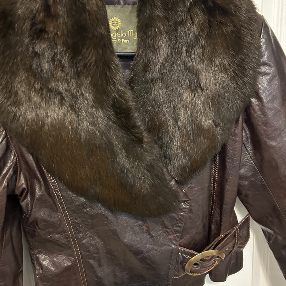 Brown genuine leather jacket for women short - Picture 7 of 11